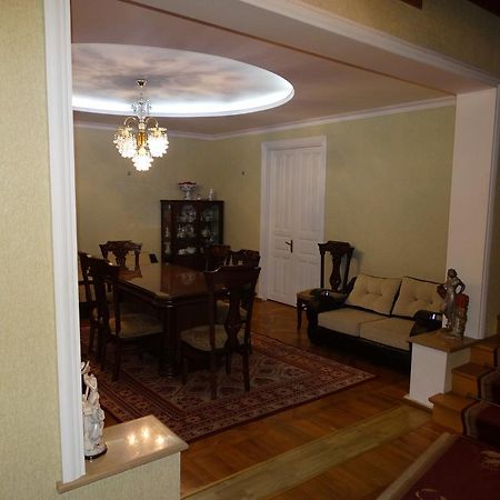 Hotel Sano Κουτάισι Εξωτερικό φωτογραφία