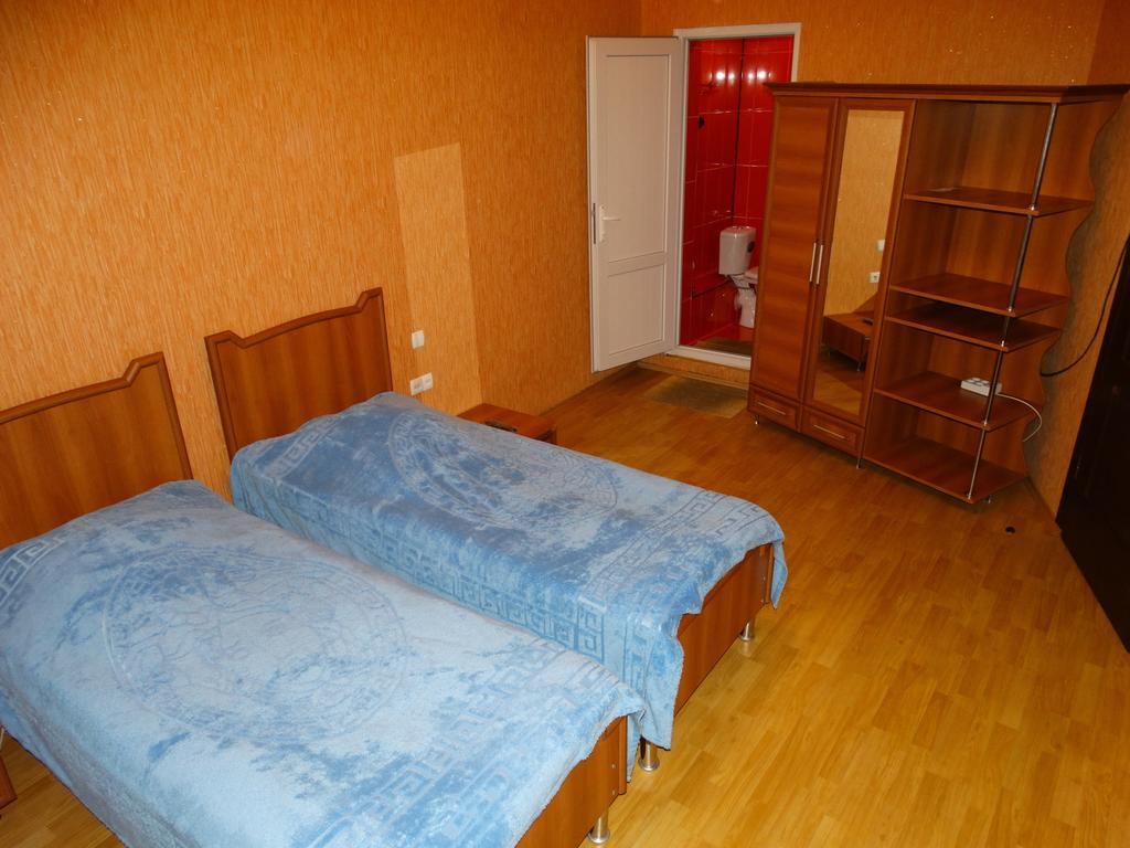 Hotel Sano Κουτάισι Δωμάτιο φωτογραφία