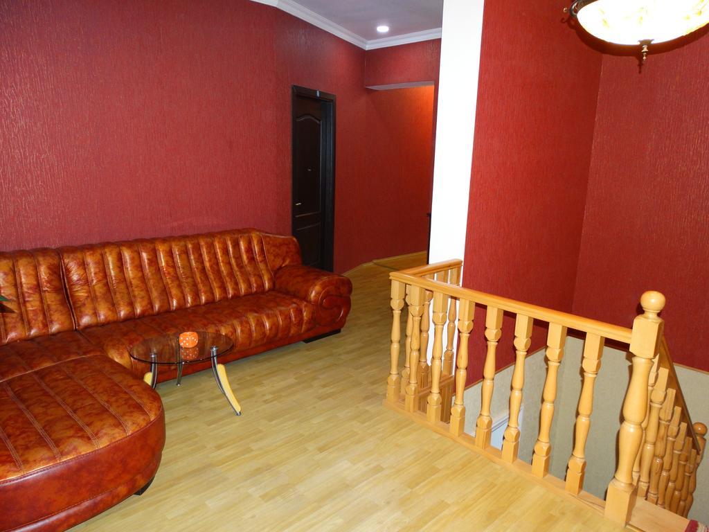 Hotel Sano Κουτάισι Εξωτερικό φωτογραφία